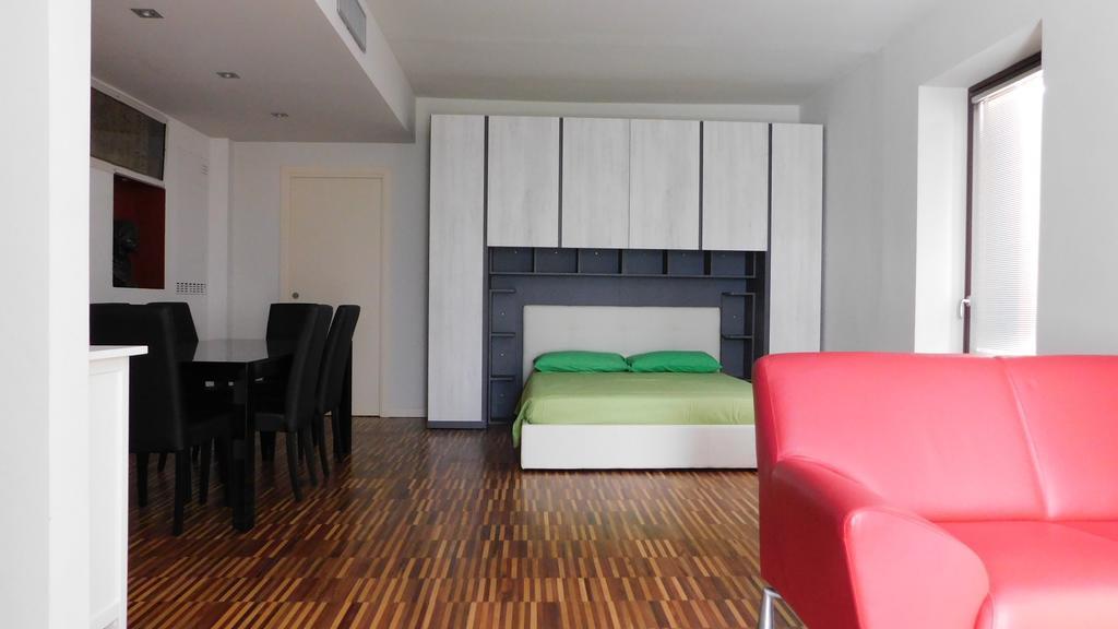 Garden Apartment Верона Екстериор снимка